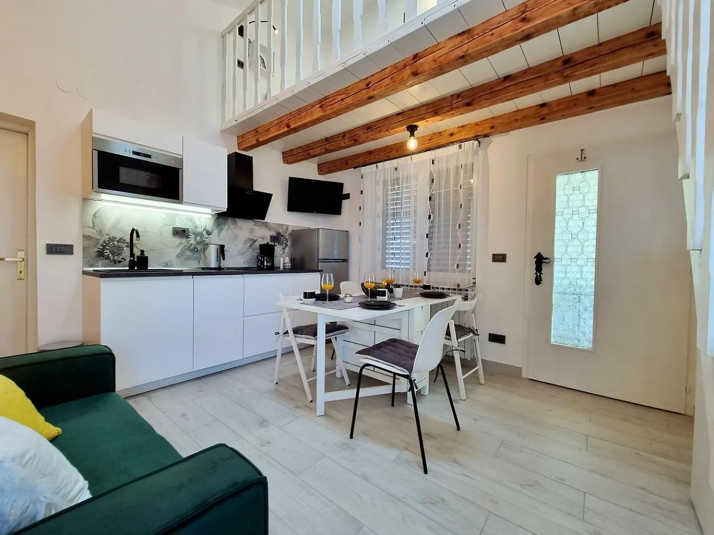 Zonta Hotel Rovinj 0*,  Croatia