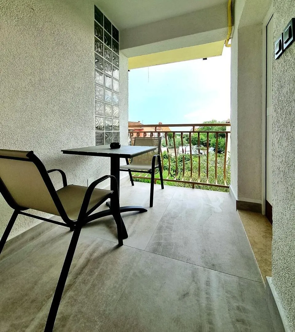 Zonta Hotel Rovinj 0*,