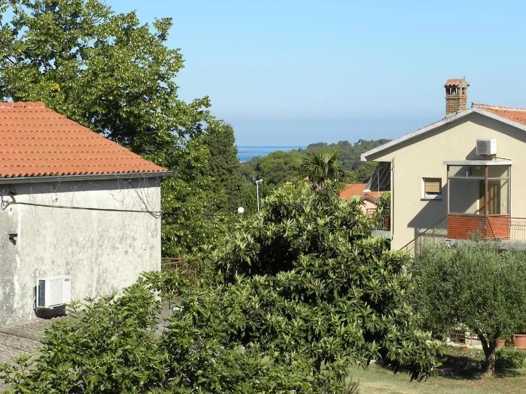 Zonta Hotel Rovinj 0*,